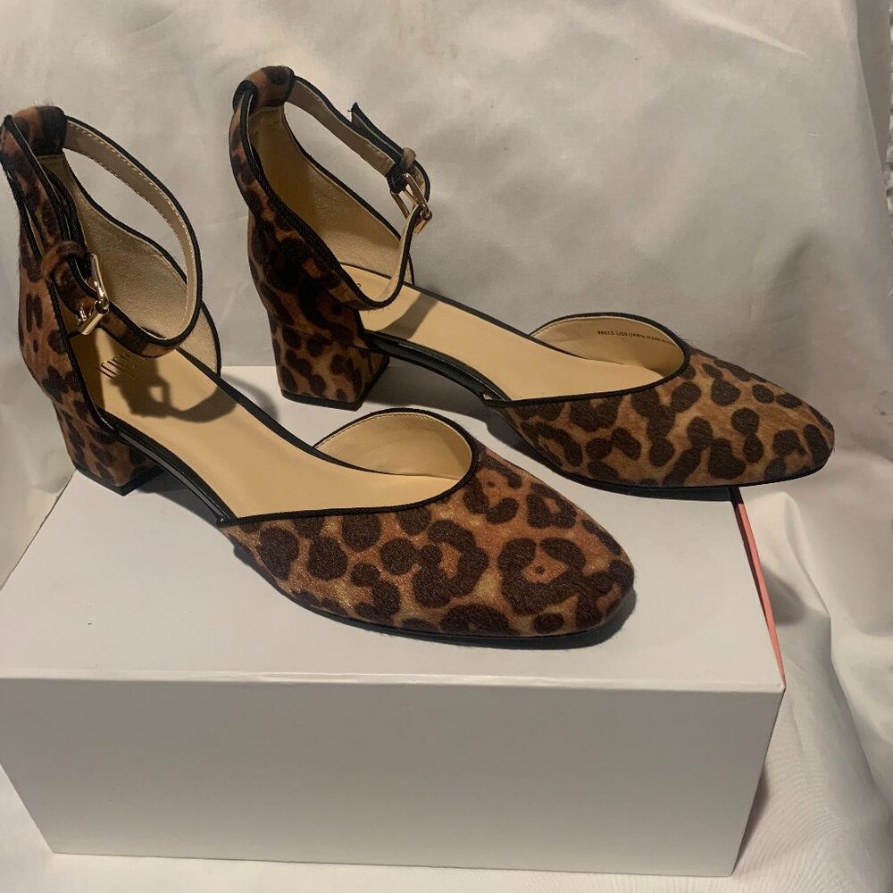 NEW Cabi Ladies Leopard Shoes